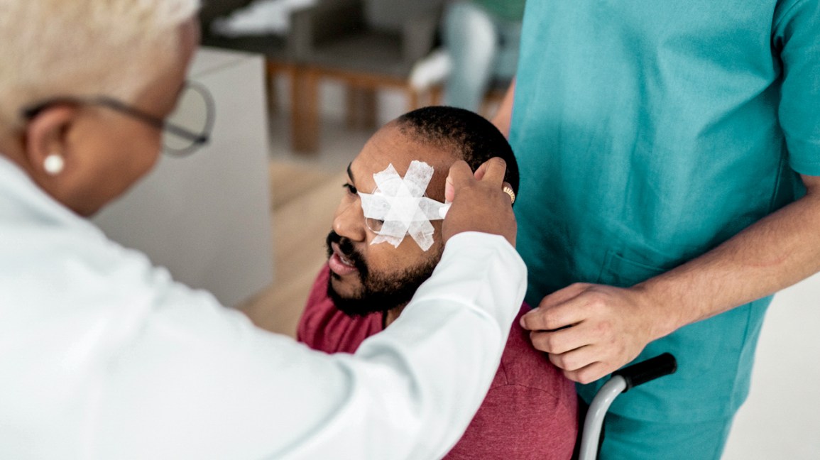 Not yet ready for cataract surgery? Try these tips Sutured